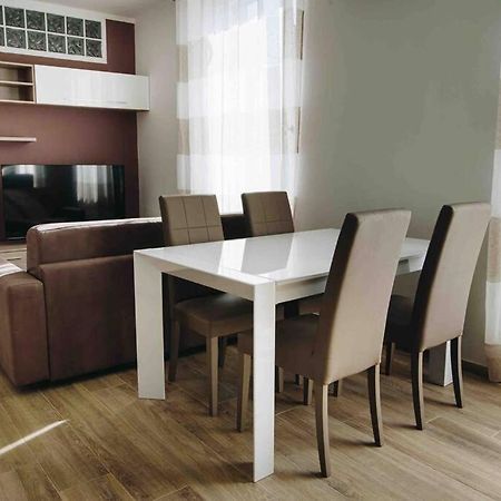 La Terra Del Mare Apartment Специя Екстериор снимка