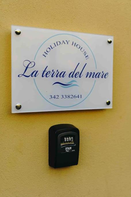 La Terra Del Mare Apartment Специя Екстериор снимка