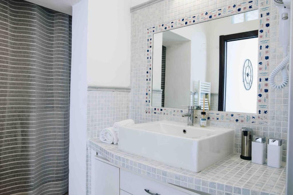 La Terra Del Mare Apartment Специя Екстериор снимка